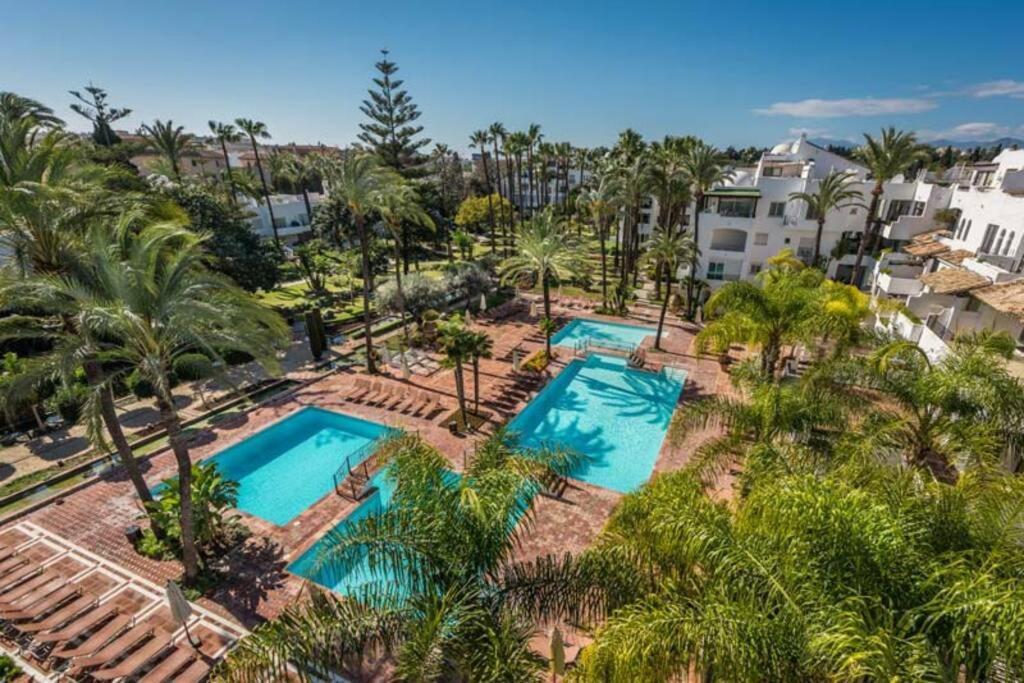 Puerto Banus Beach/Alcazaba Apartment Марбеля Екстериор снимка